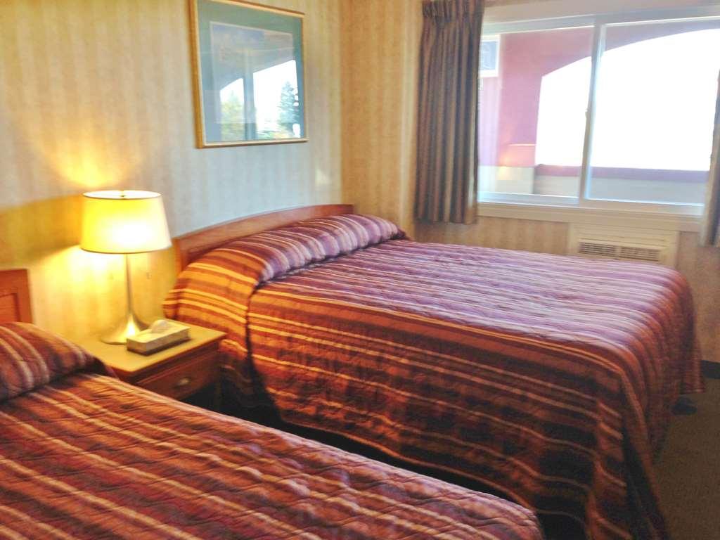 Canadas Best Value Inn Chinook Station YYC Oda fotoğraf