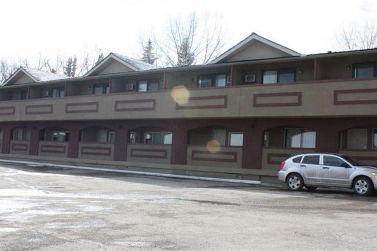 Canadas Best Value Inn Chinook Station YYC Dış mekan fotoğraf