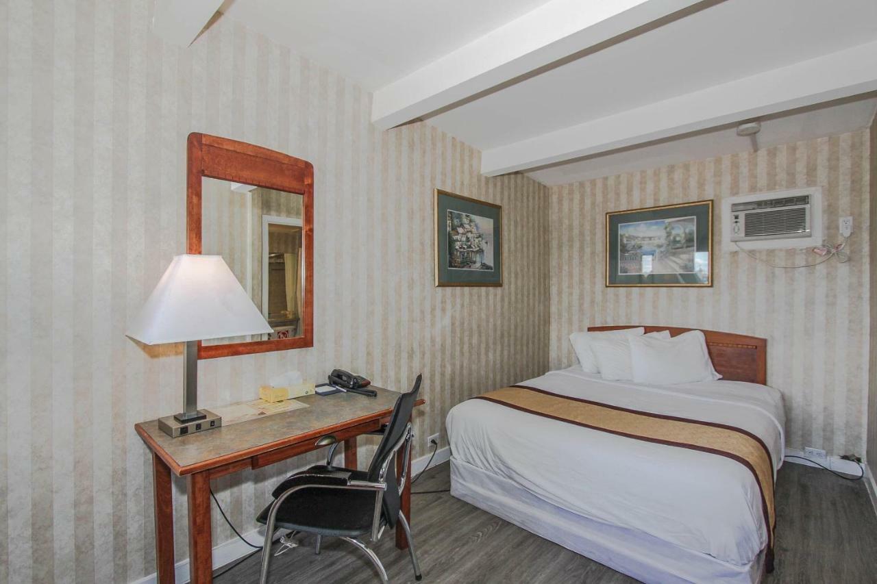 Canadas Best Value Inn Chinook Station YYC Dış mekan fotoğraf